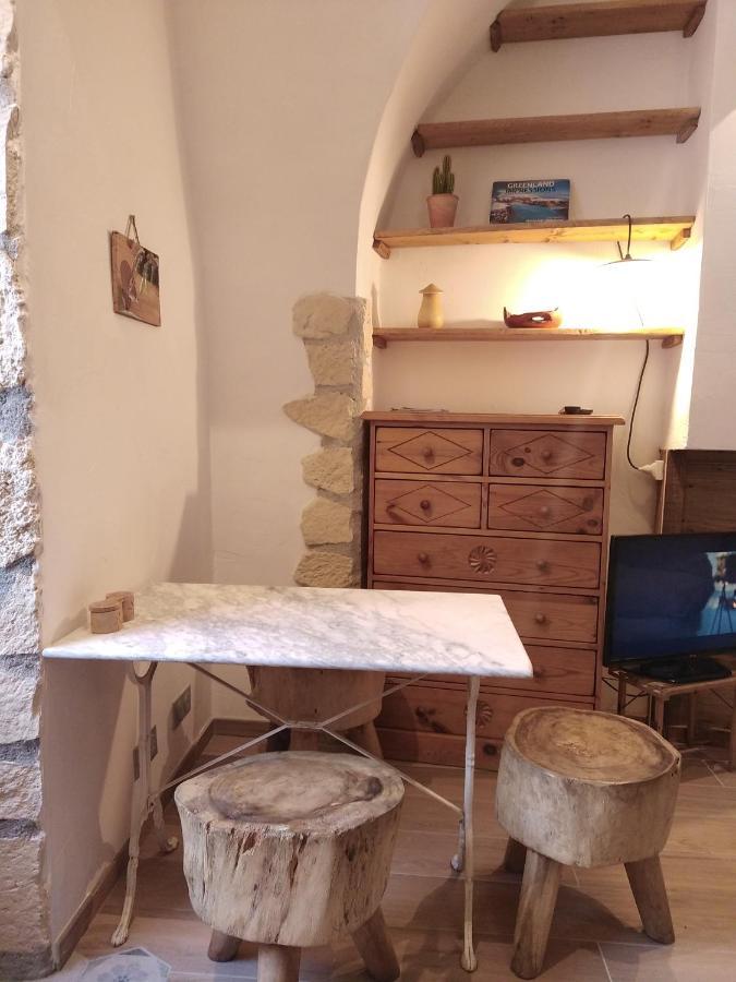 Joli Petit Appartement Montagne#Ski#Lac#Netflix# Seyne Dış mekan fotoğraf